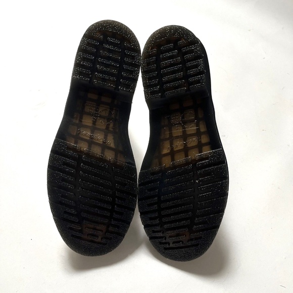 Dr. Martens 1460 Pride Boots Fuyuki Kanai Manga Art Leather Mens 9 Womens 10 NWO - Picture 11 of 13